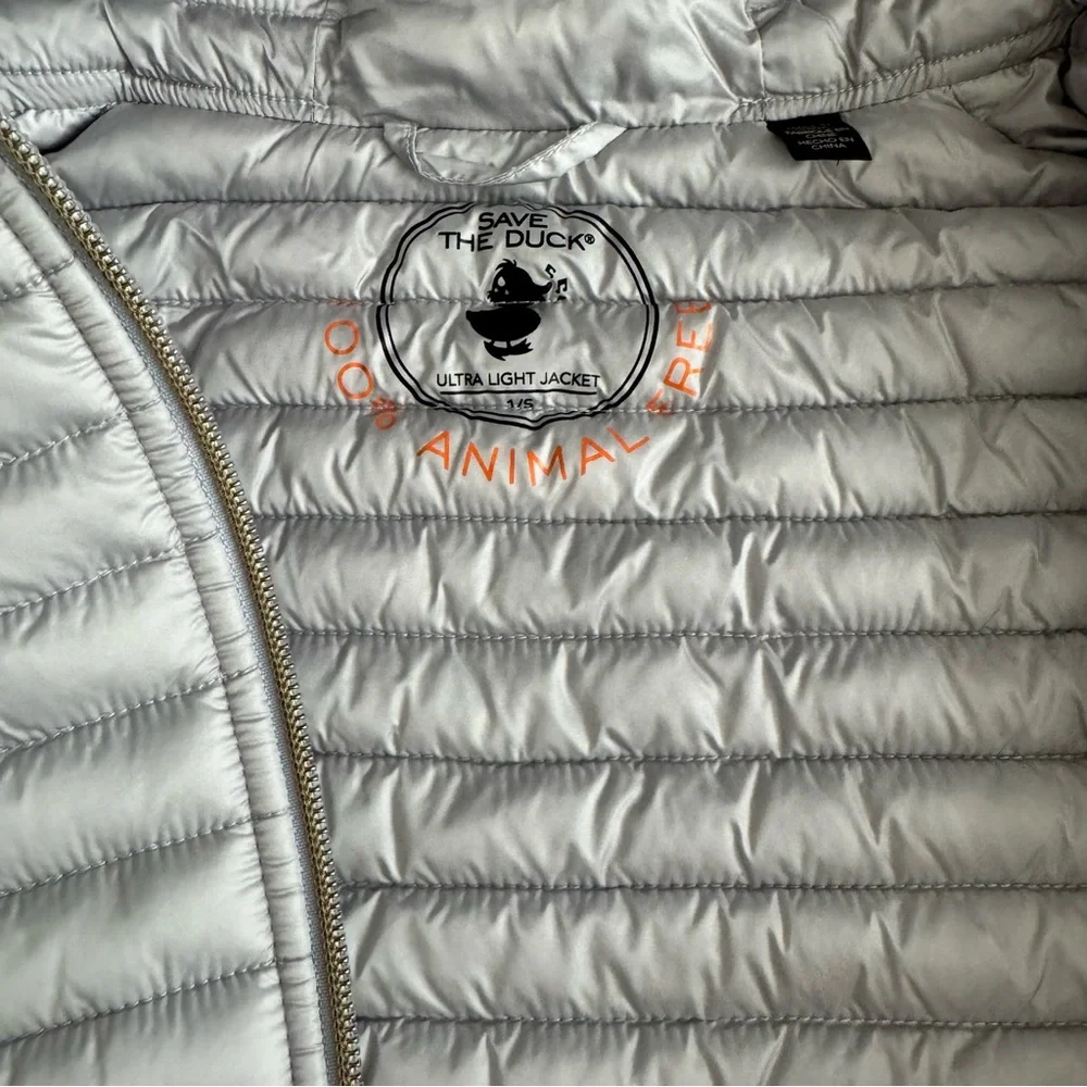 Like new Save the Duck Alexis lightweight puffer jacket in silver blue - Picture 11 of 16